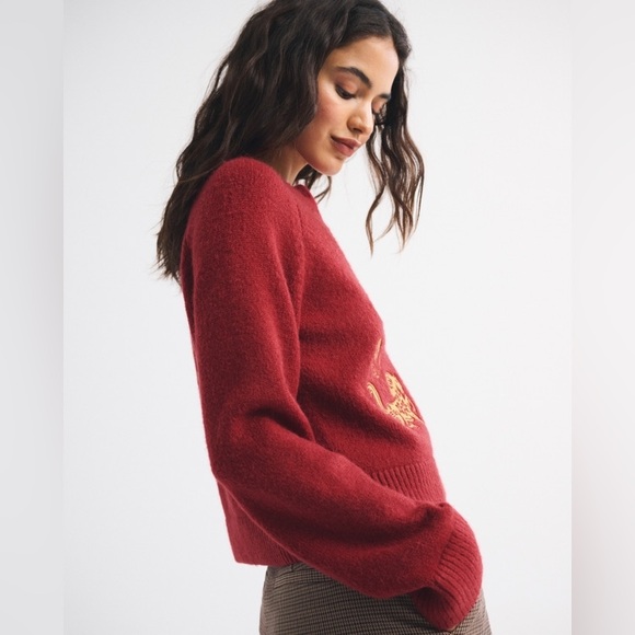 Abercrombie & Fitch Lunar New Year Crew Cardigan Medium NWT - Picture 8 of 11